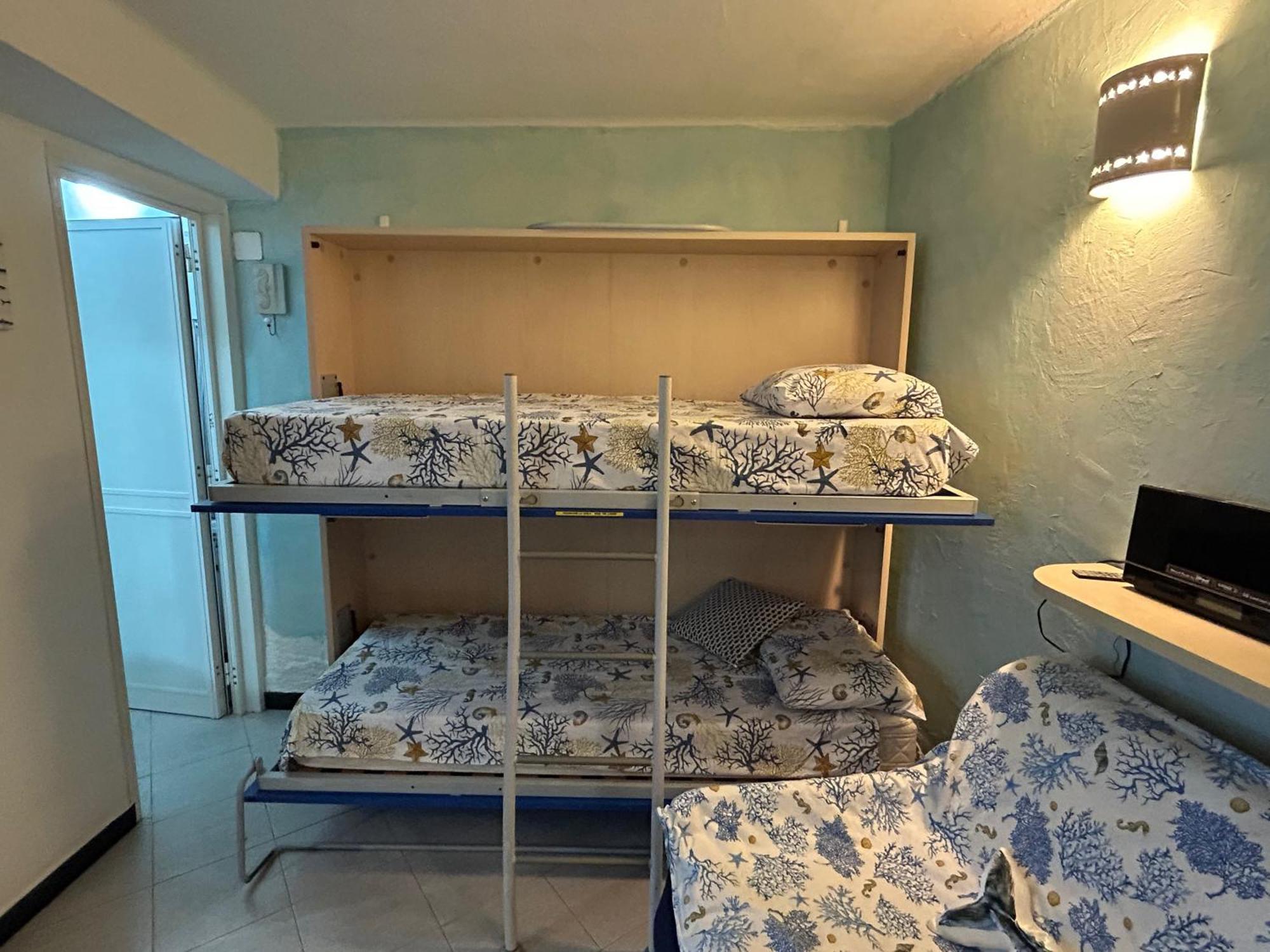 Pippo Cosy Studio Flat With Ac Monterosso al Mare Esterno foto